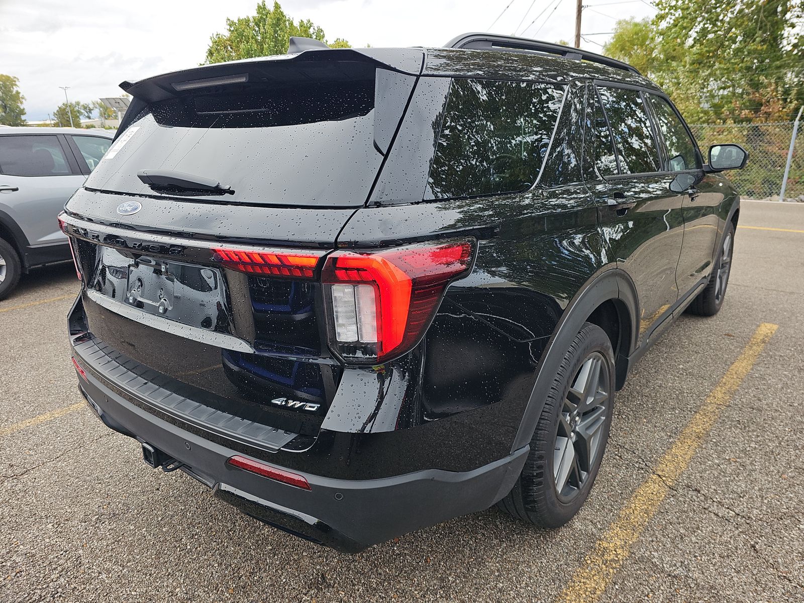 2025 Ford Explorer ST-Line AWD