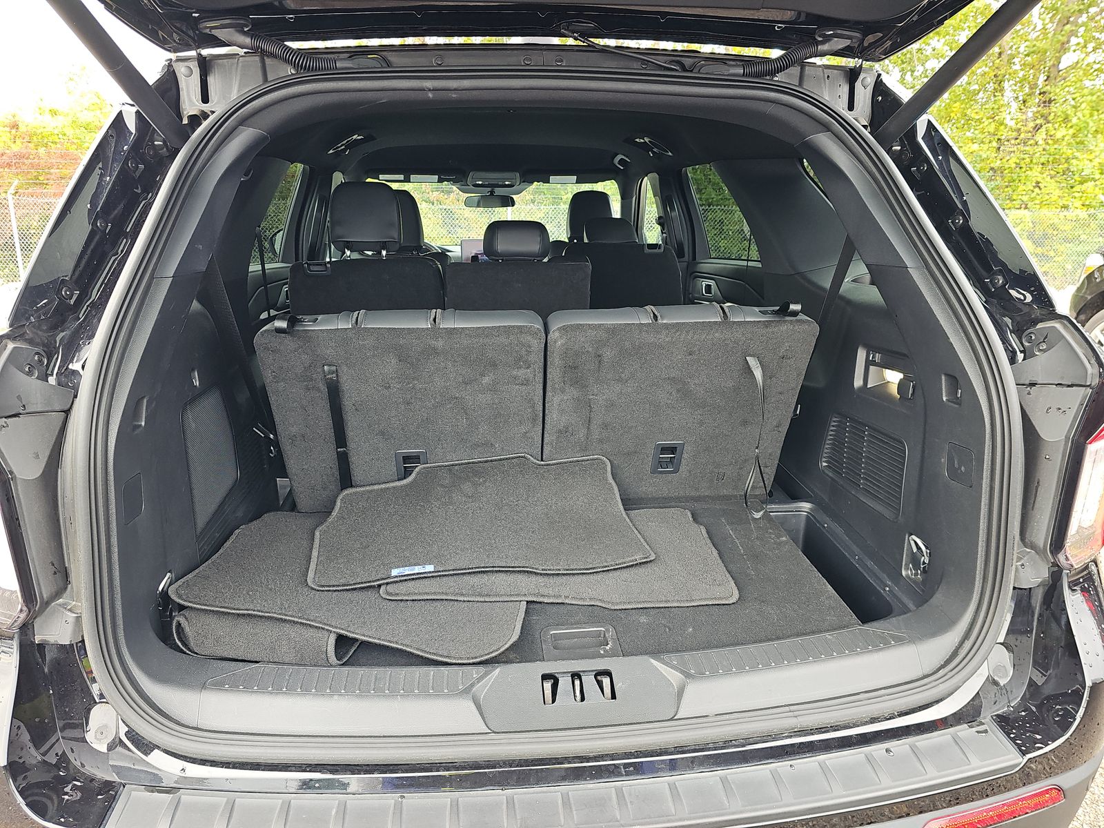 2025 Ford Explorer ST-Line AWD