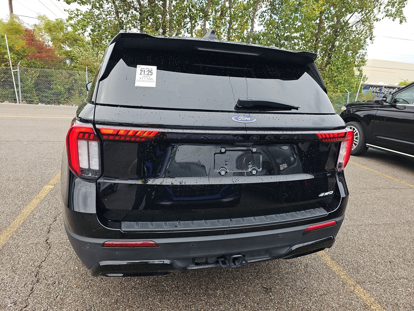 2025 Ford Explorer ST-Line AWD