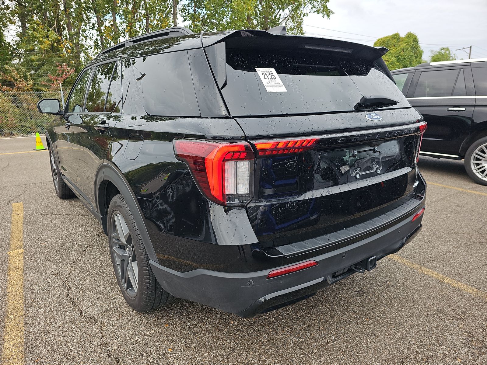 2025 Ford Explorer ST-Line AWD