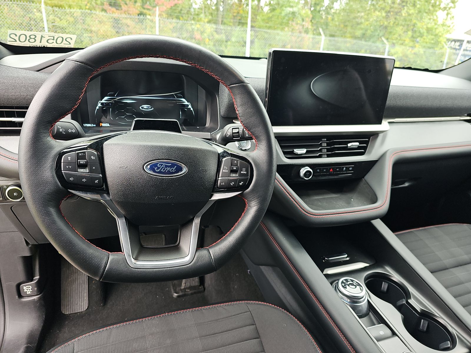 2025 Ford Explorer ST-Line AWD