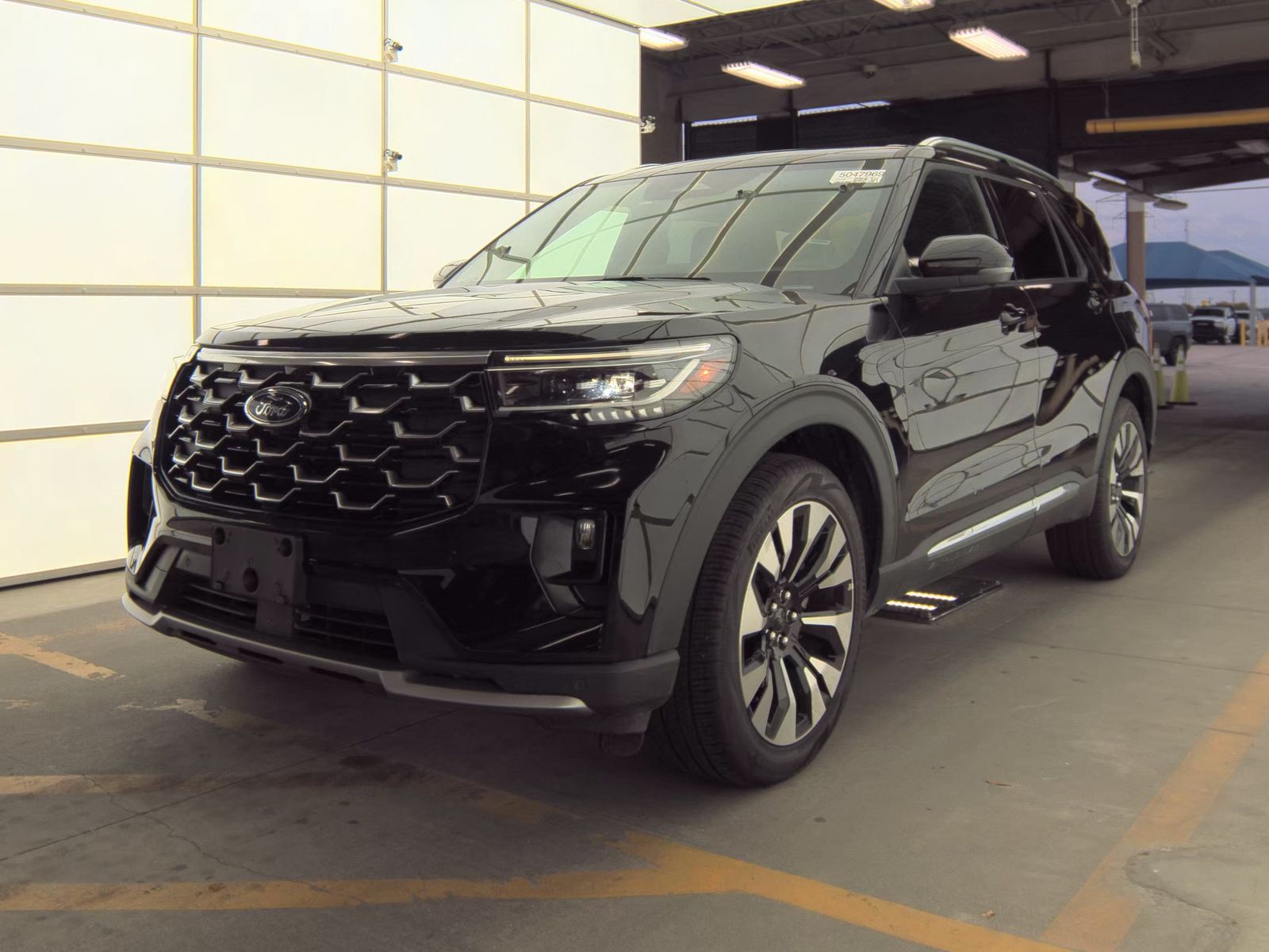 2025 Ford Explorer Platinum AWD