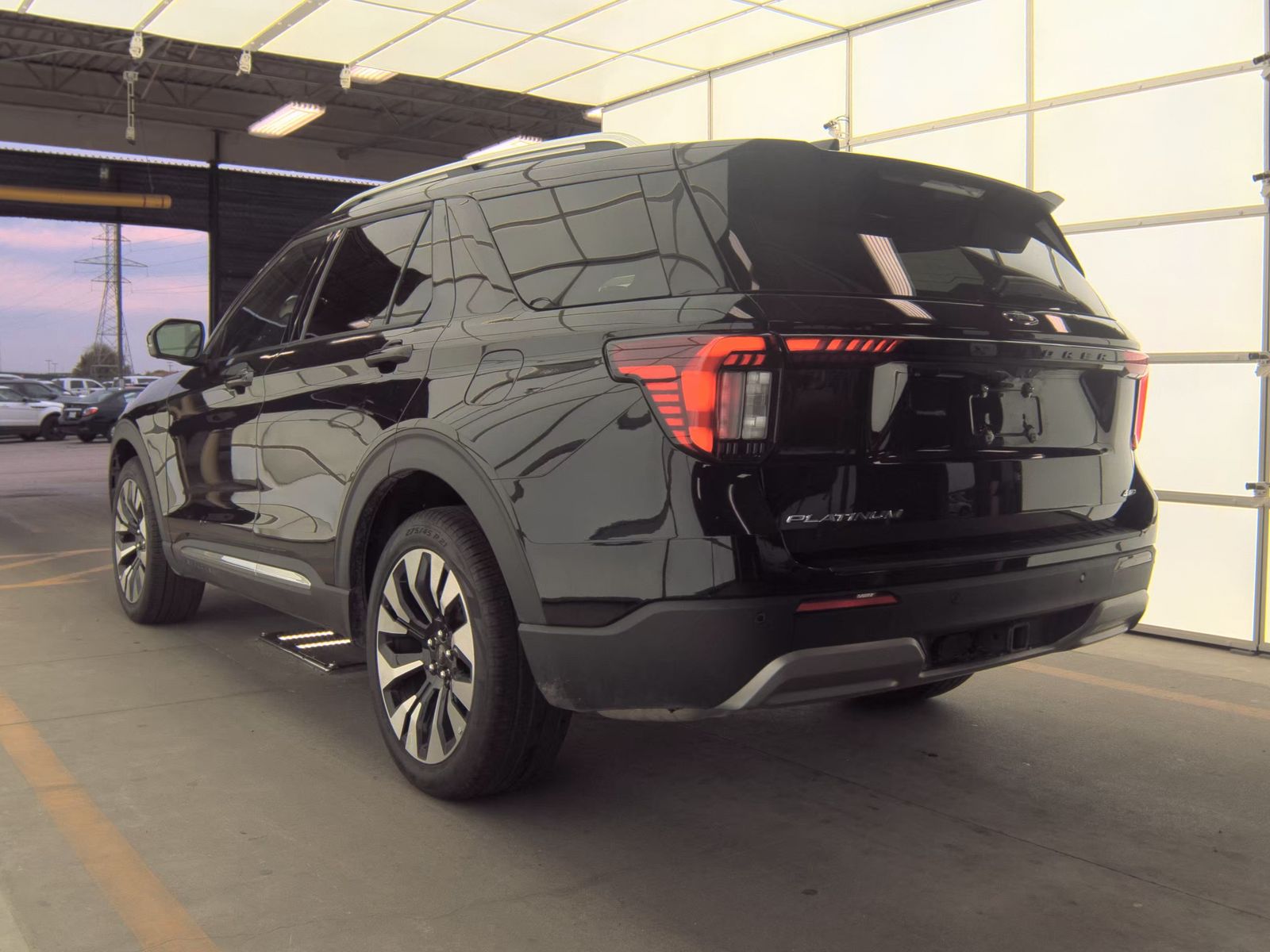 2025 Ford Explorer Platinum AWD