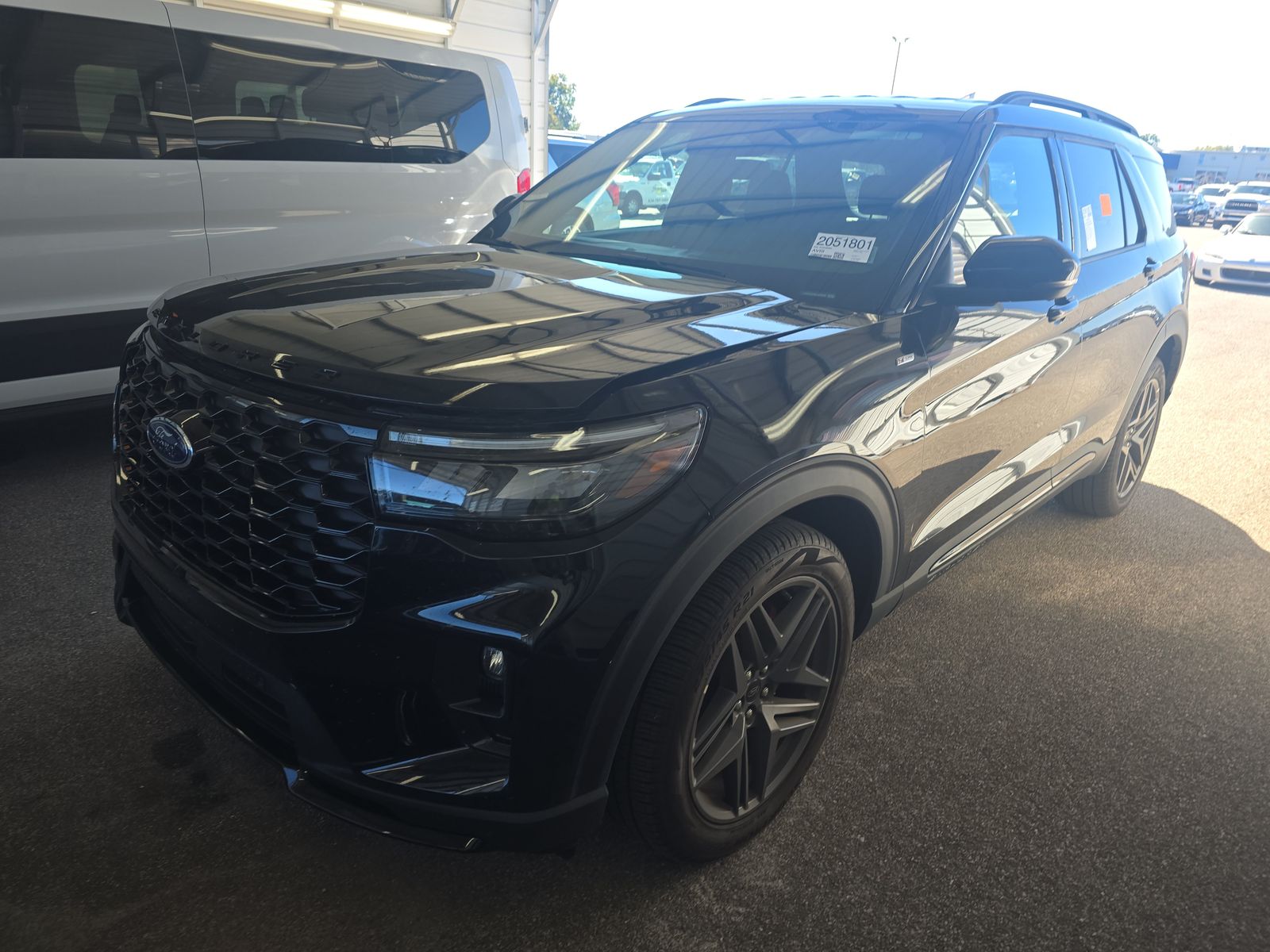 2025 Ford Explorer ST-Line AWD