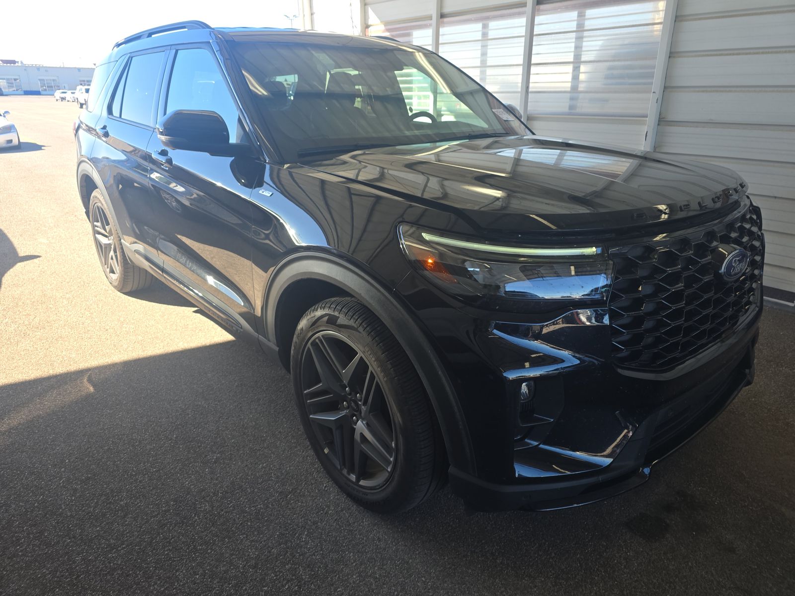 2025 Ford Explorer ST-Line AWD