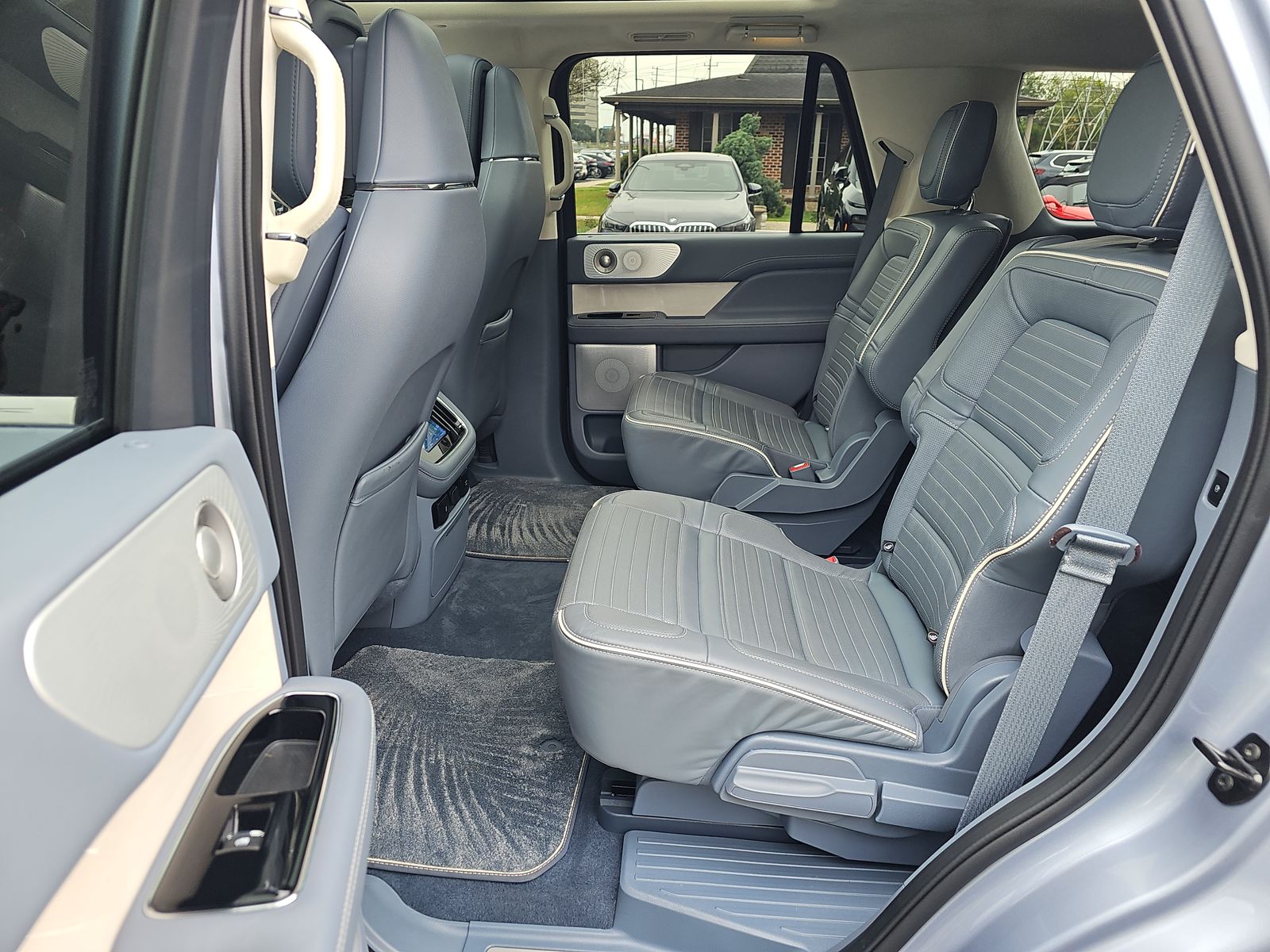 2024 Lincoln Navigator Black Label AWD