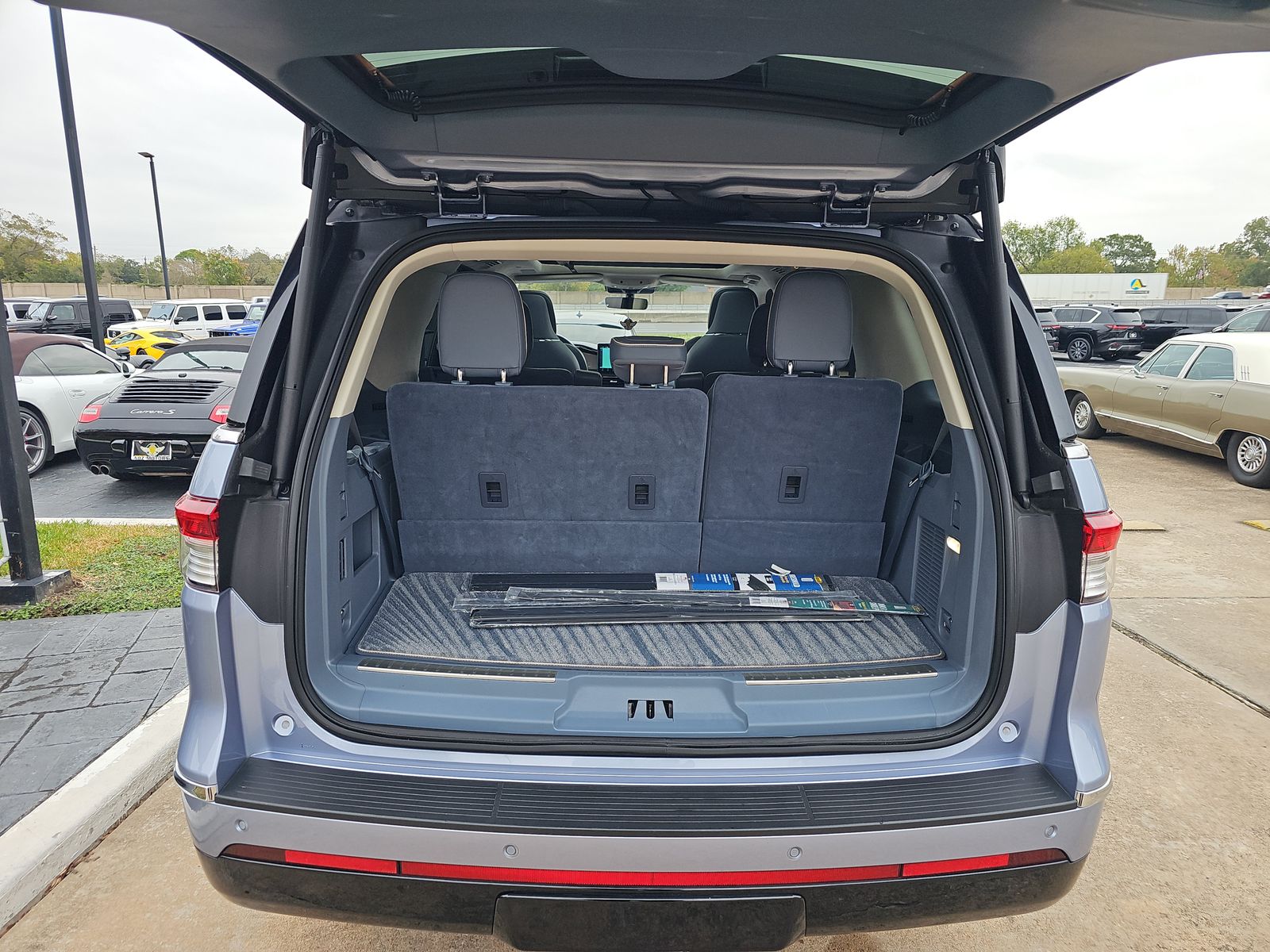 2024 Lincoln Navigator Black Label AWD