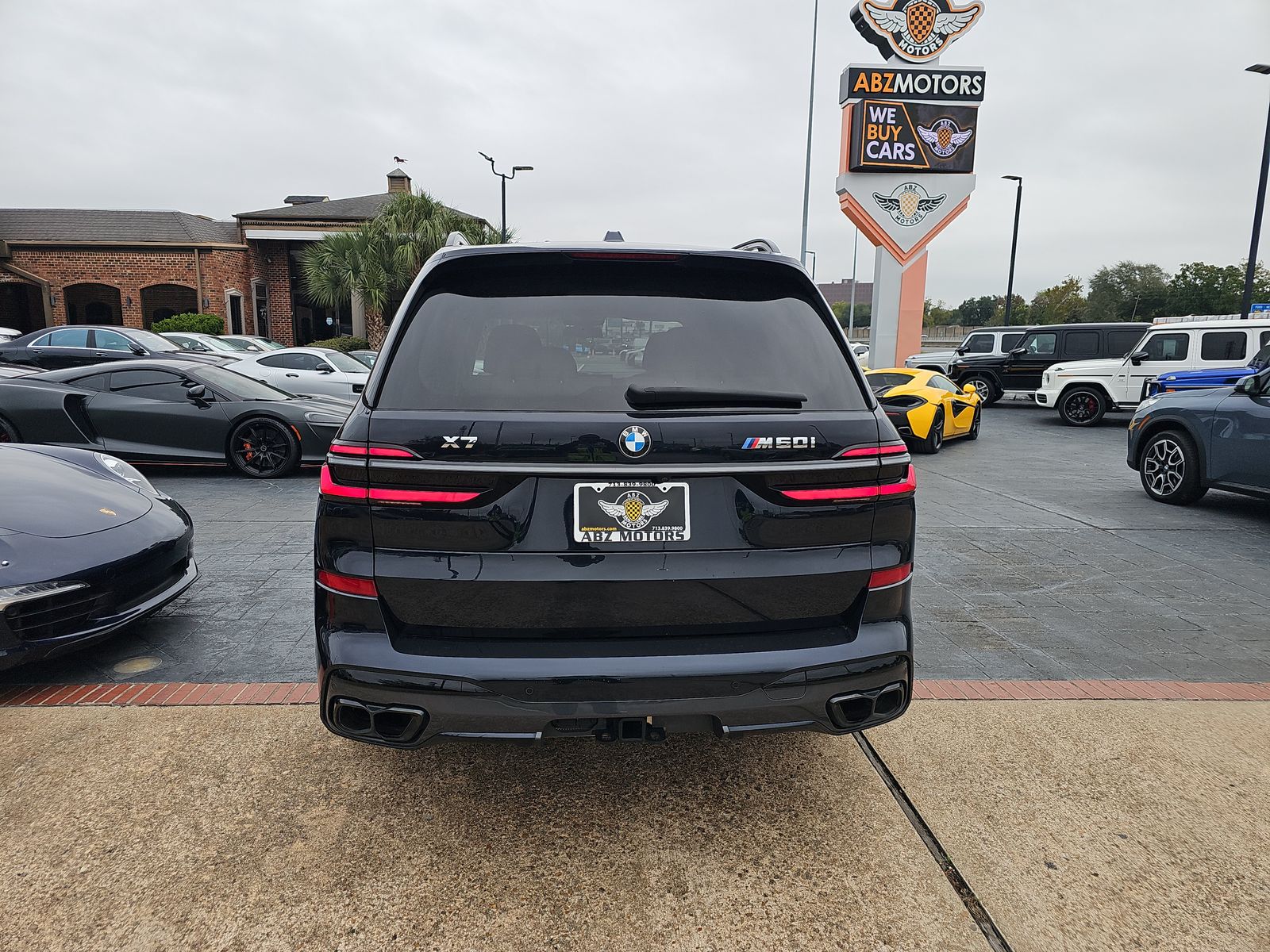 2024 BMW X7 M60i AWD