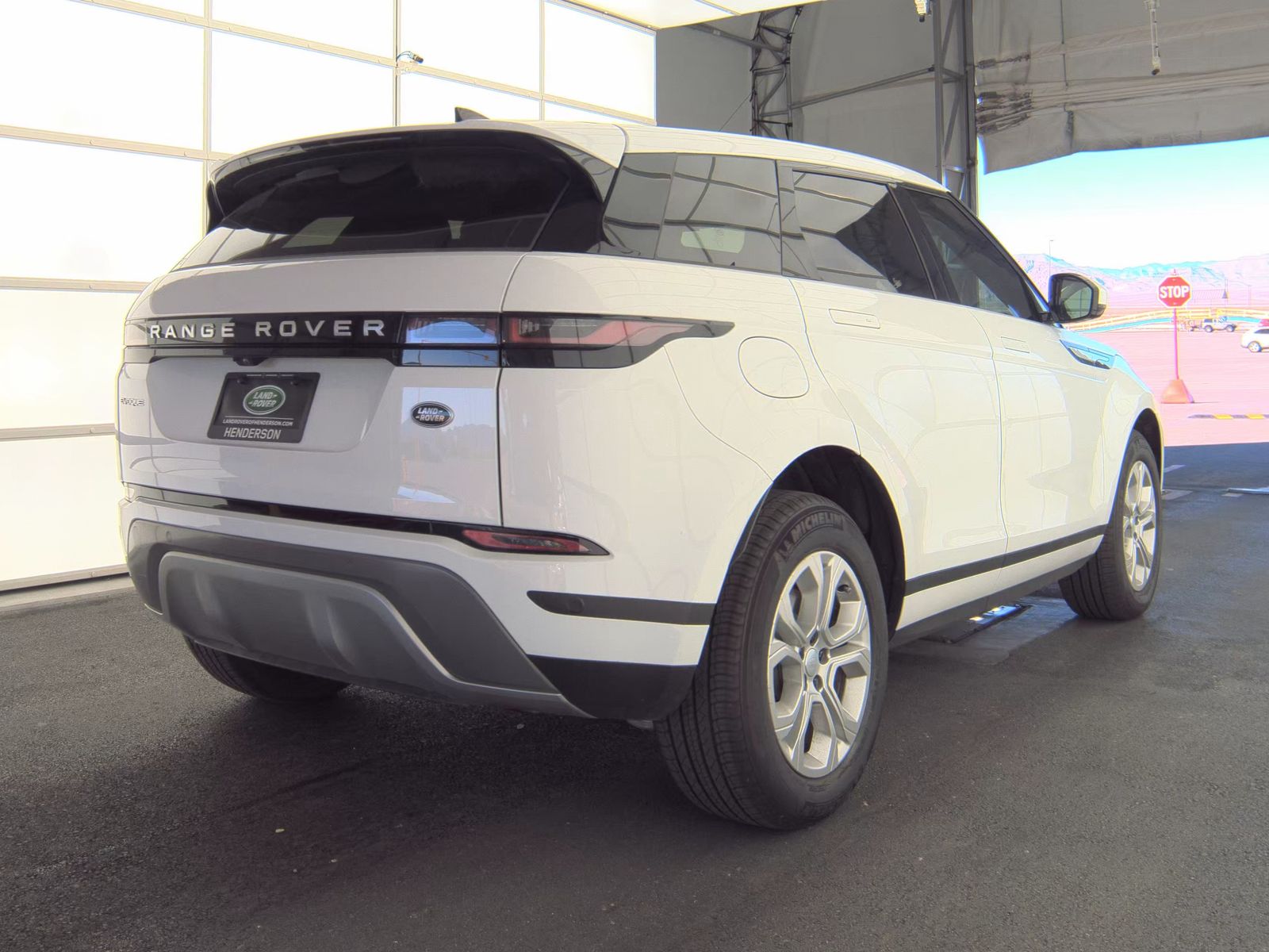 2022 Land Rover Range Rover Evoque SE AWD