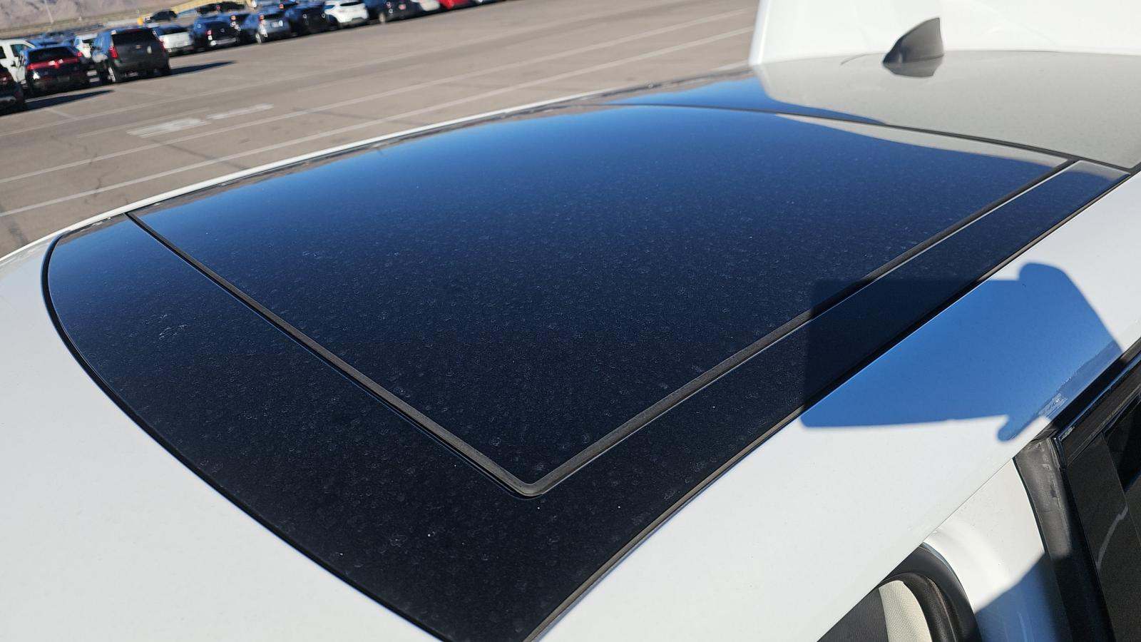 2022 Land Rover Range Rover Evoque SE AWD