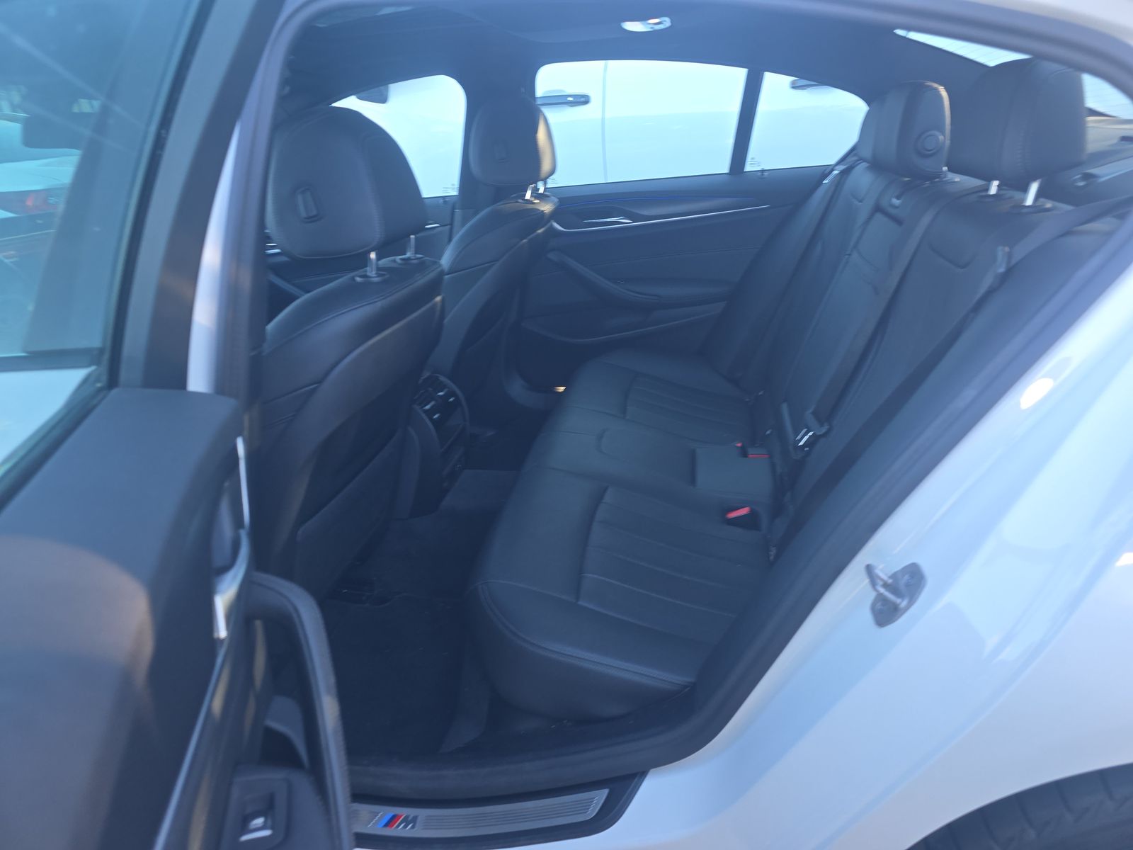 2023 BMW 5 Series 530i RWD