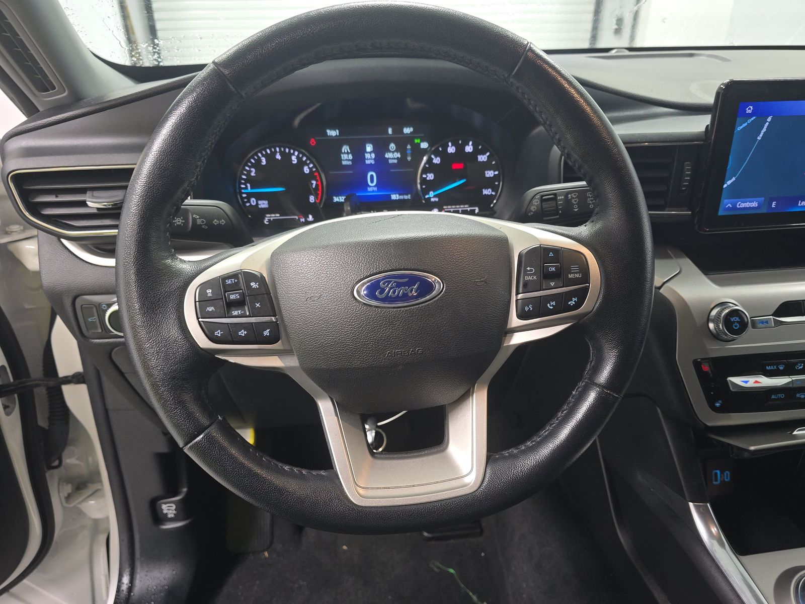 2022 Ford Explorer XLT AWD