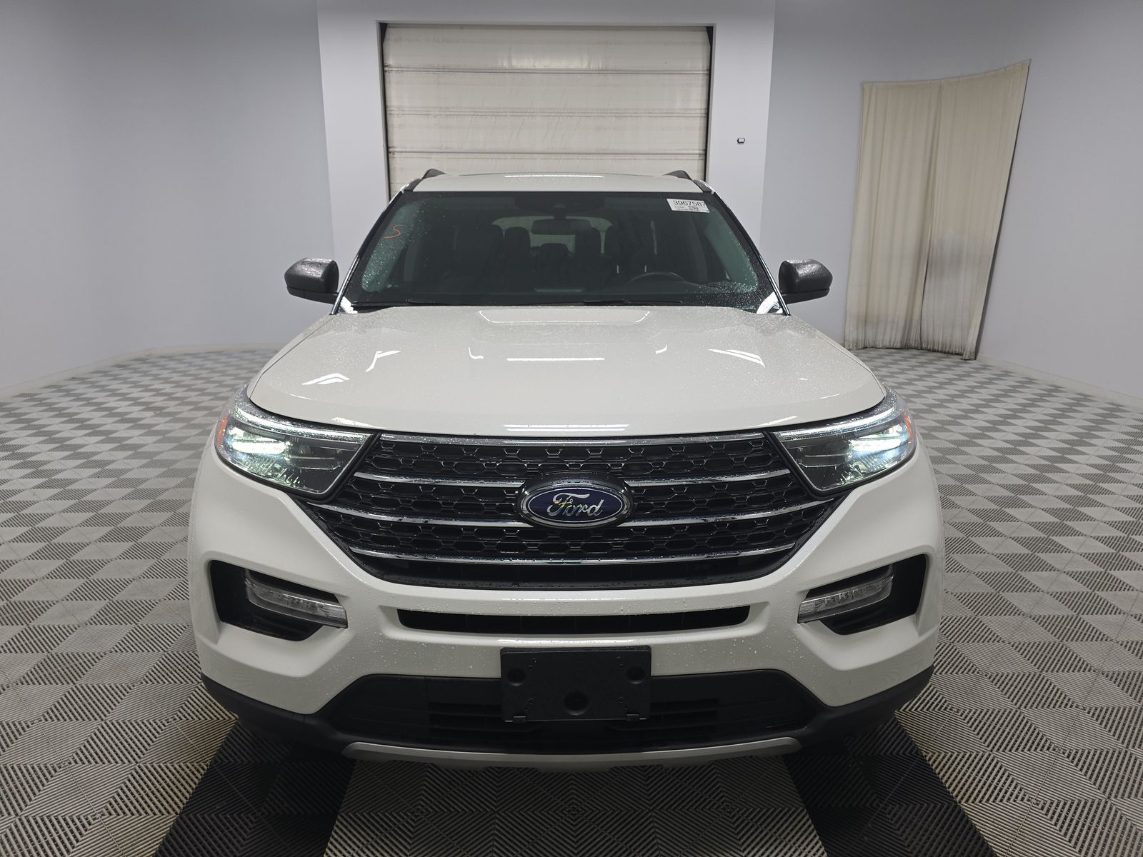 2022 Ford Explorer XLT AWD