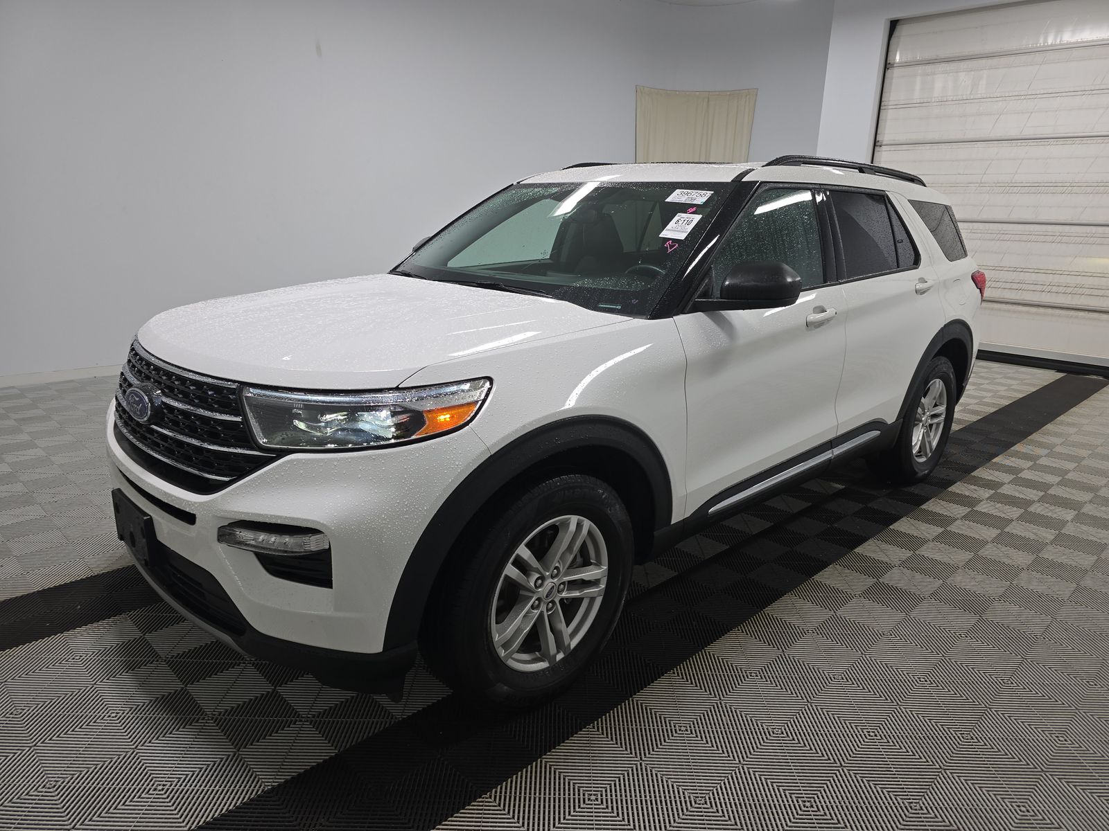 2022 Ford Explorer XLT AWD