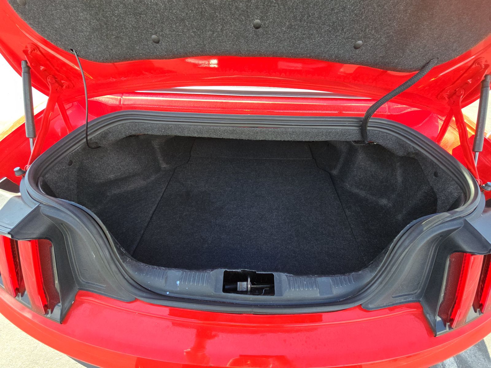 2023 Ford Mustang EcoBoost Premium RWD