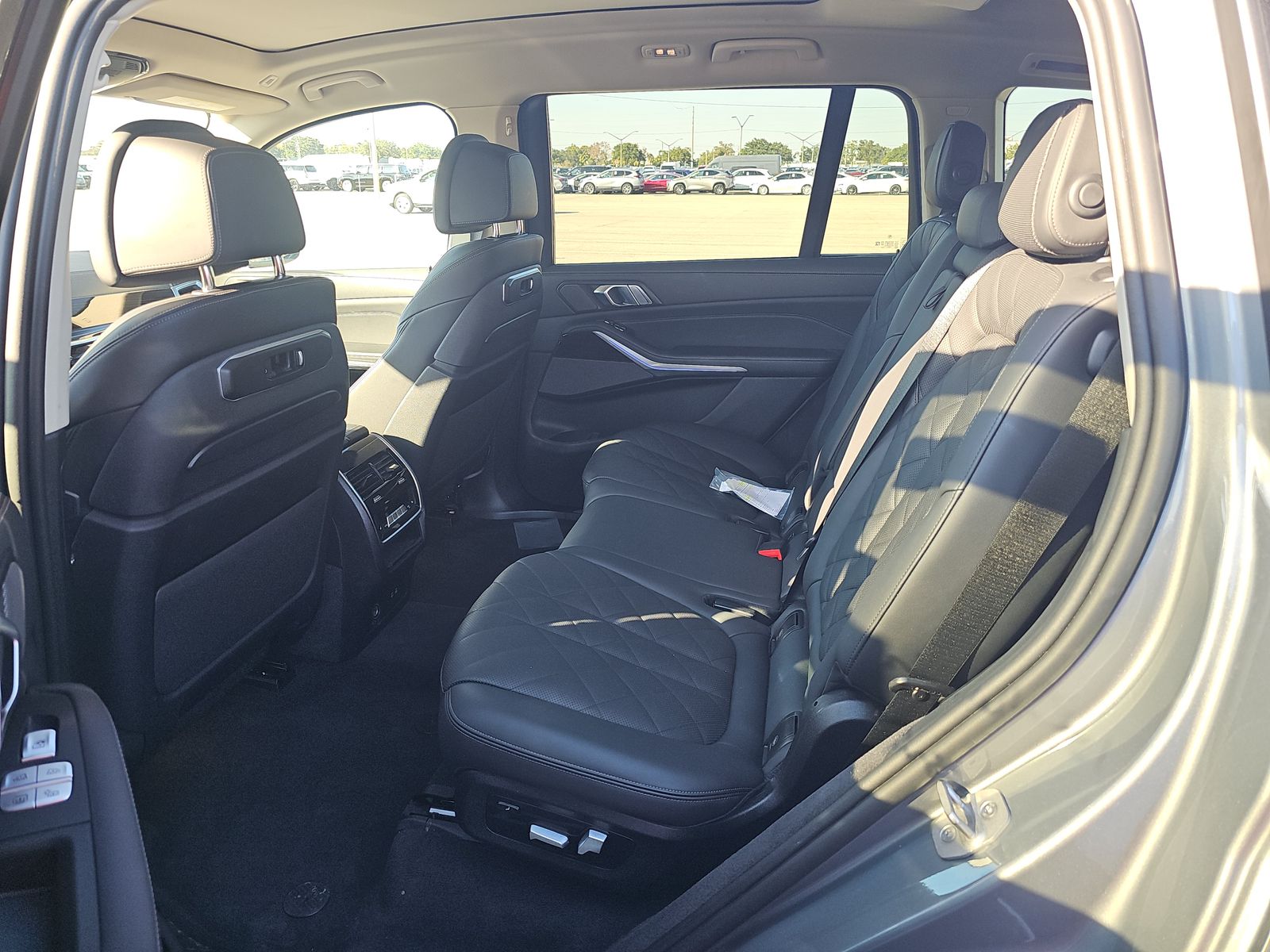 2024 BMW X7 xDrive40i AWD