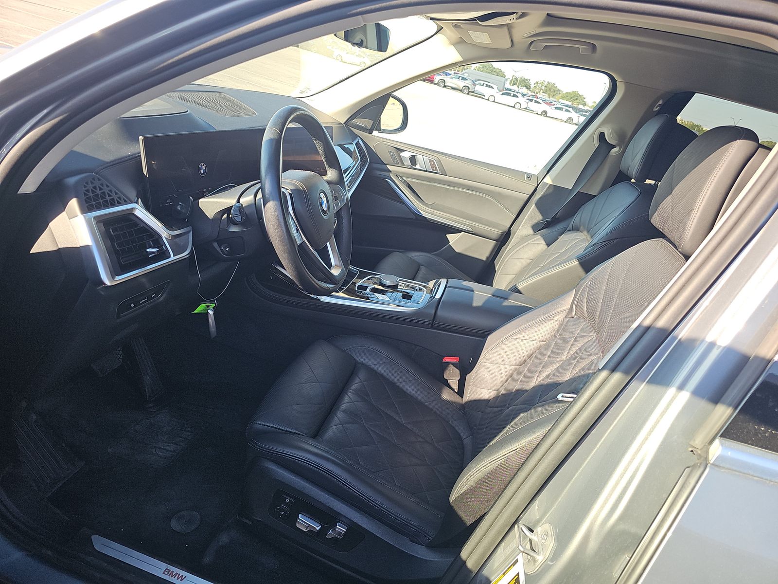 2024 BMW X7 xDrive40i AWD