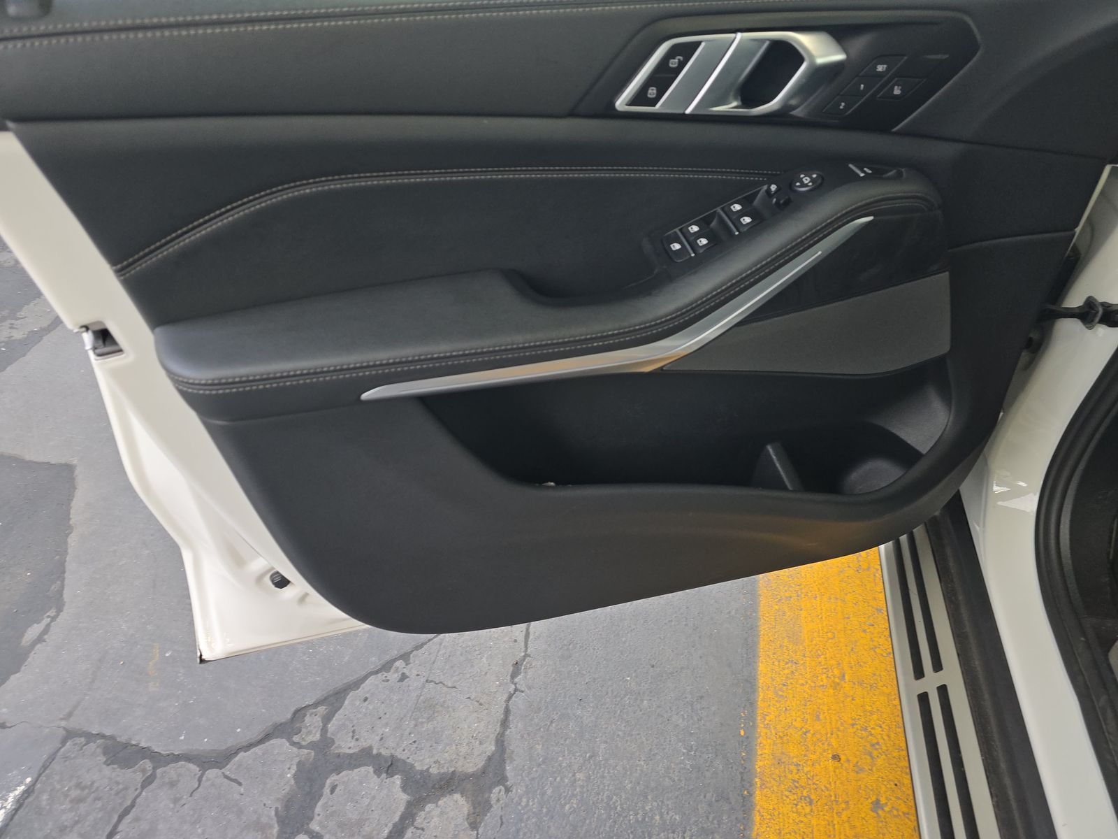 2024 BMW X5 xDrive40i AWD