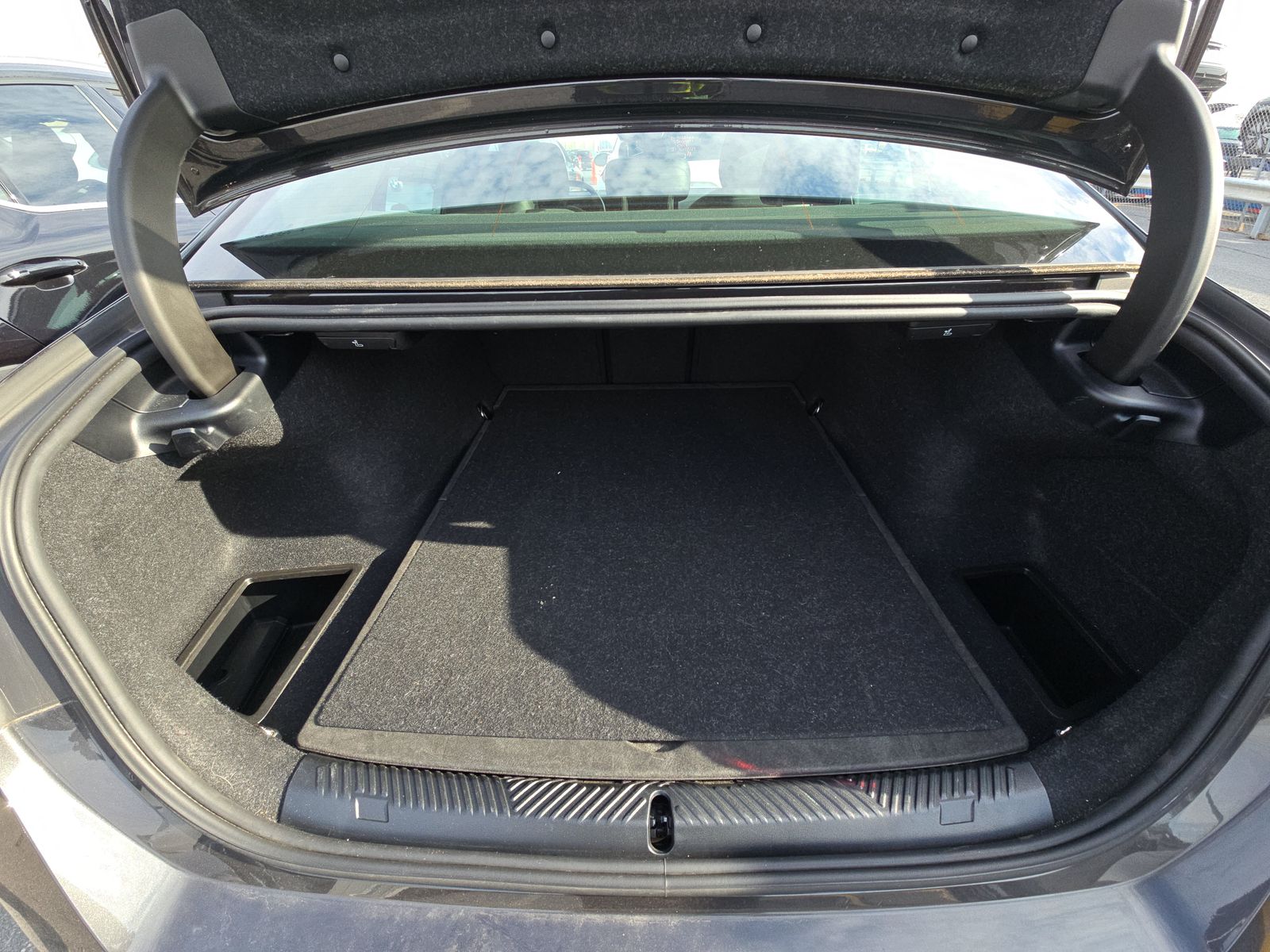 2024 BMW 5 Series 530i RWD