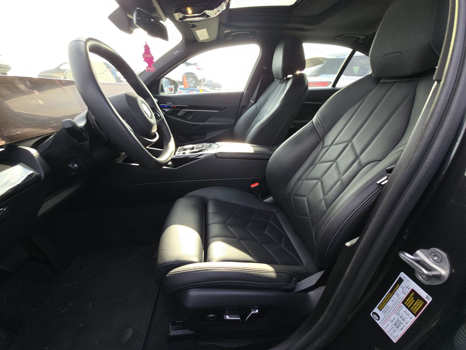 2024 BMW 5 Series 530i RWD