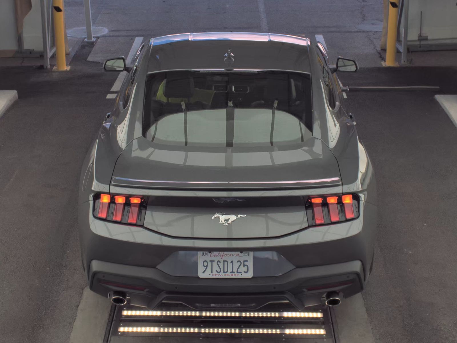 2025 Ford Mustang EcoBoost Premium RWD