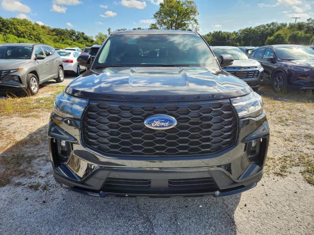 2025 Ford Explorer ST-Line AWD