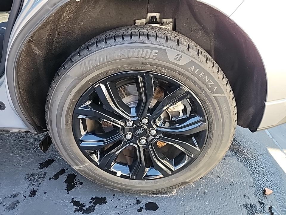 2022 Ford Edge SE AWD