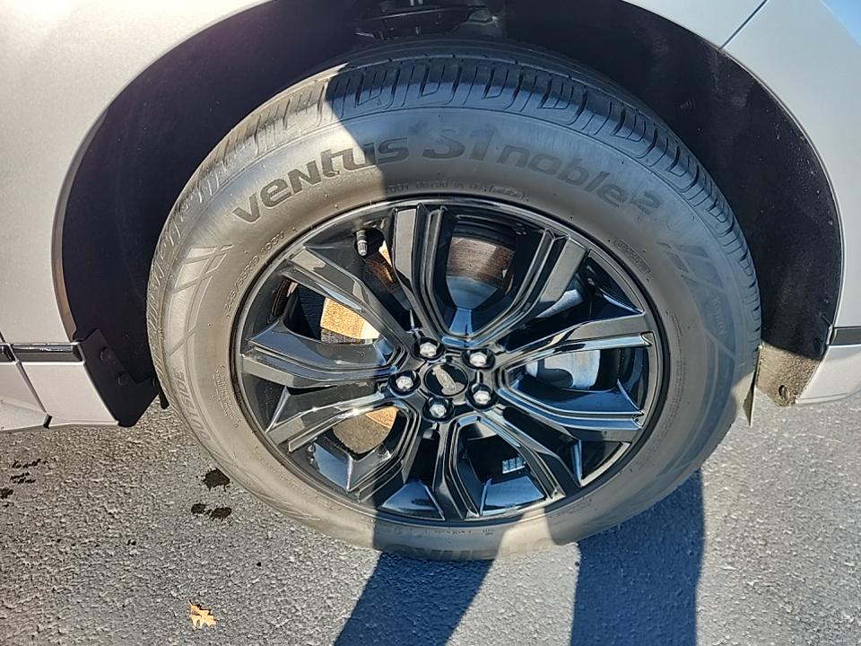 2022 Ford Edge SE AWD