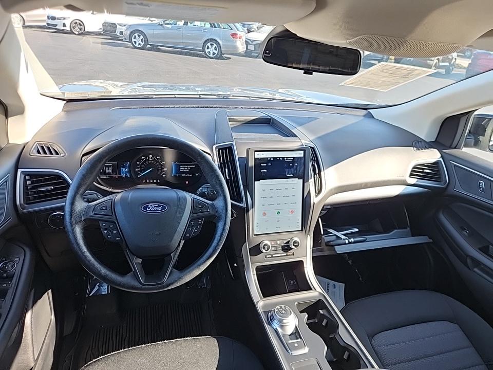 2022 Ford Edge SE AWD