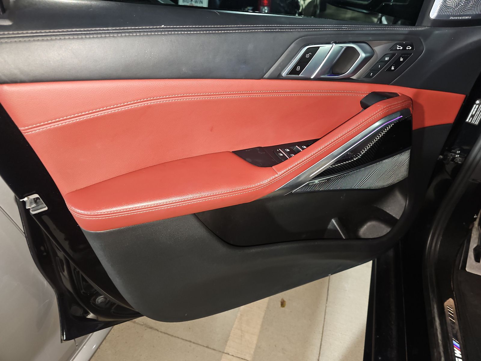 2021 BMW X6 M50i AWD