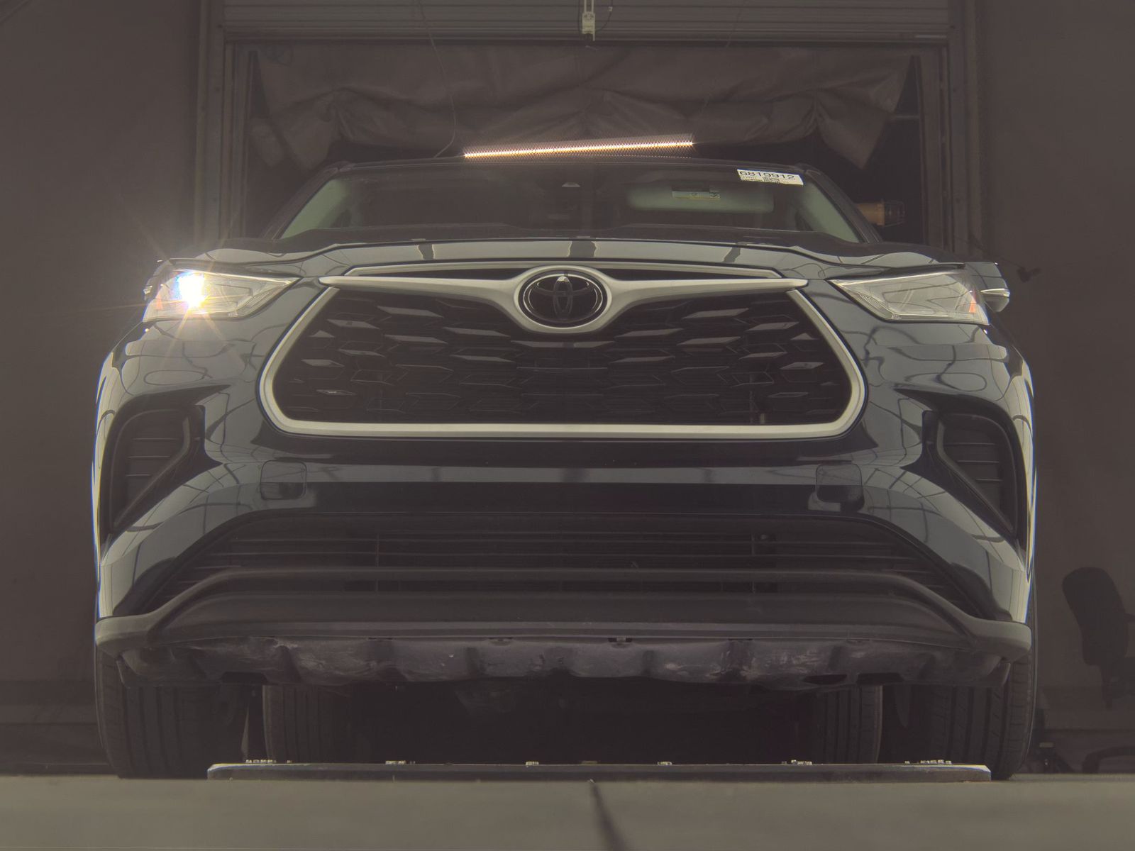 2023 Toyota Highlander L FWD