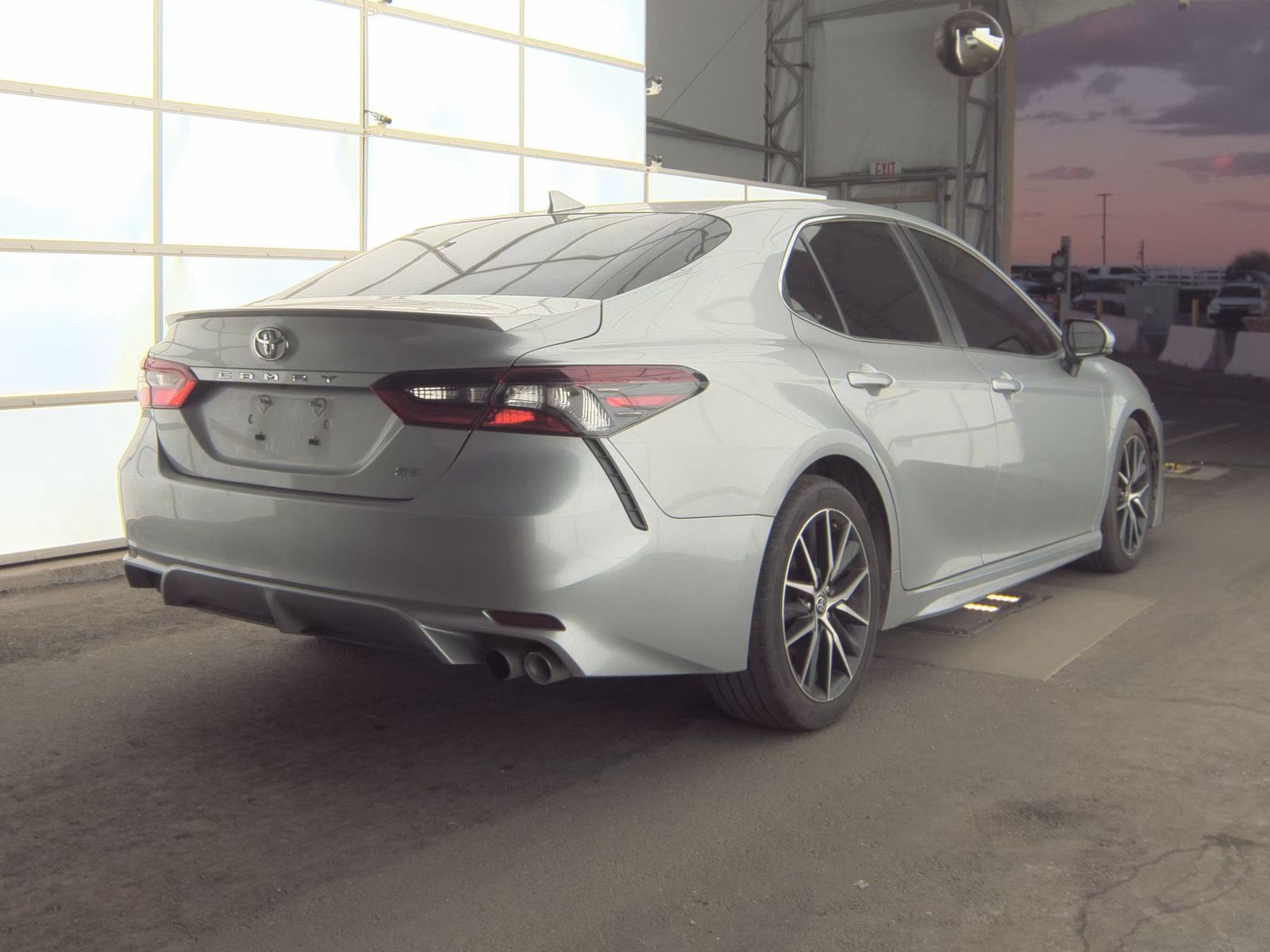 2024 Toyota Camry SE FWD