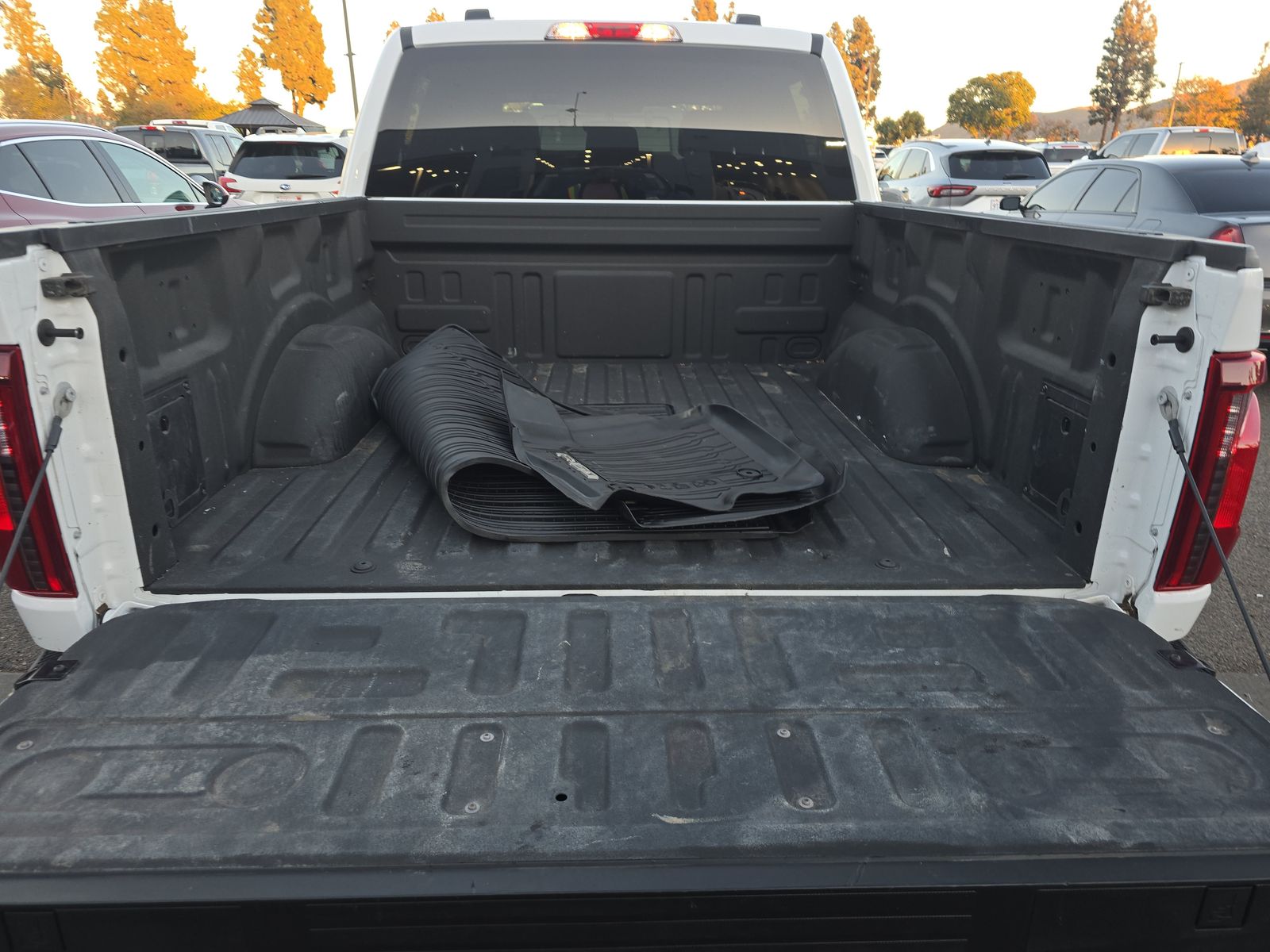 2024 Ford F-150 STX FWD