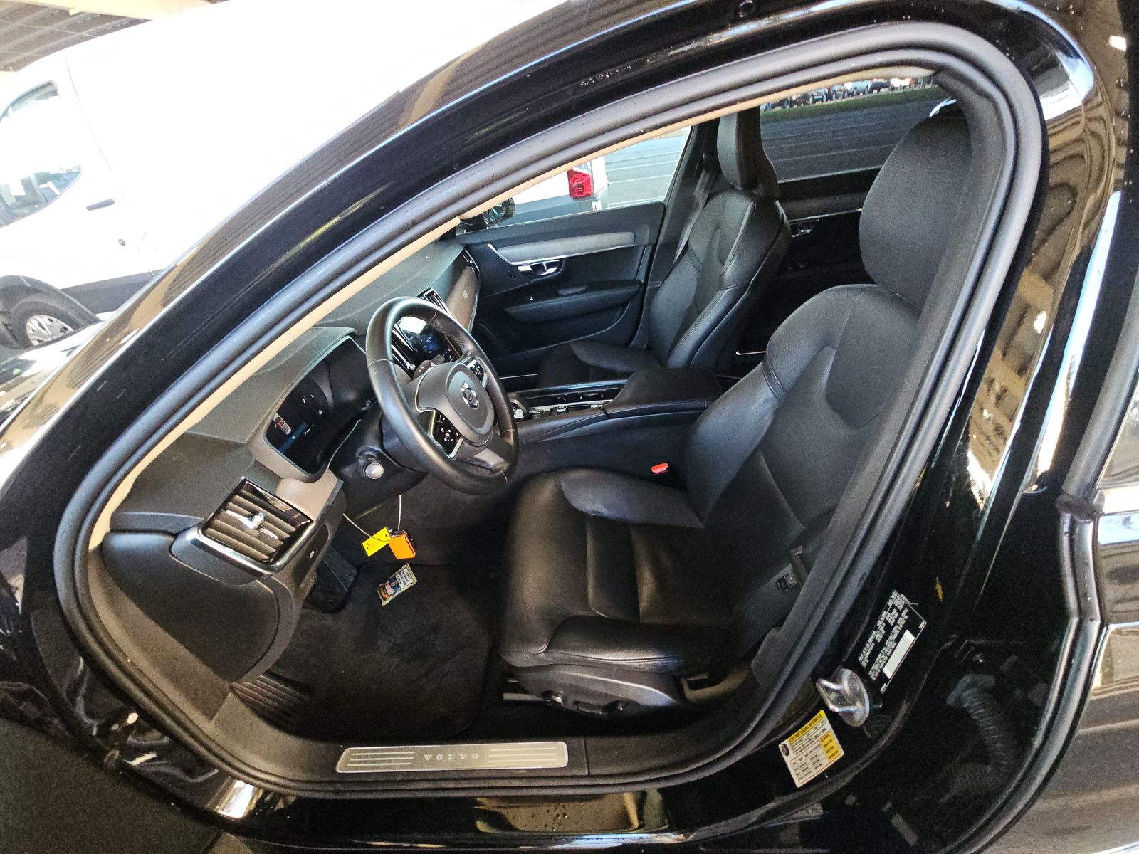 2023 Volvo S90 B6 Plus AWD