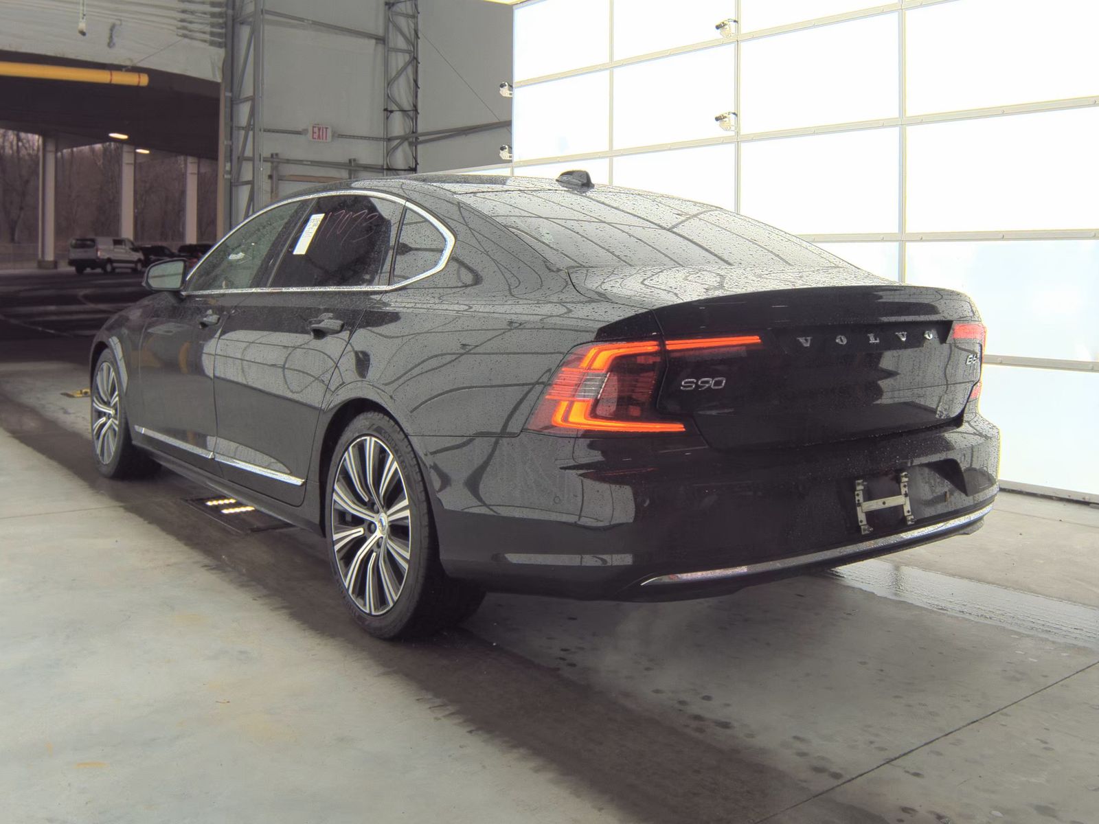2023 Volvo S90 B6 Plus AWD