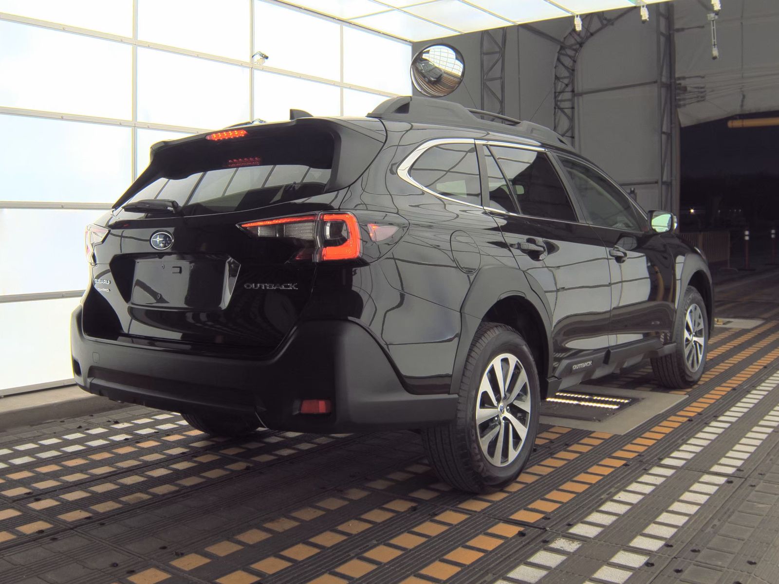 2023 Subaru Outback Premium AWD