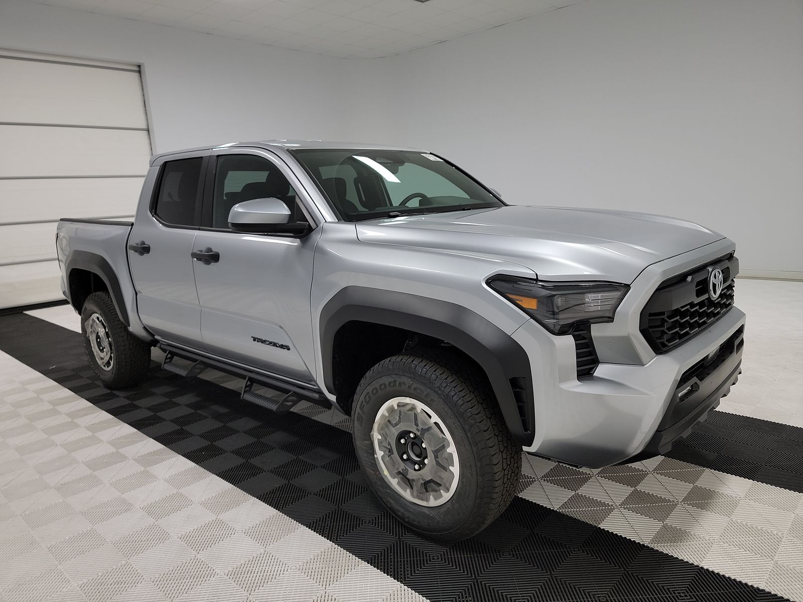 2025 Toyota Tacoma TRD Off-Road AWD