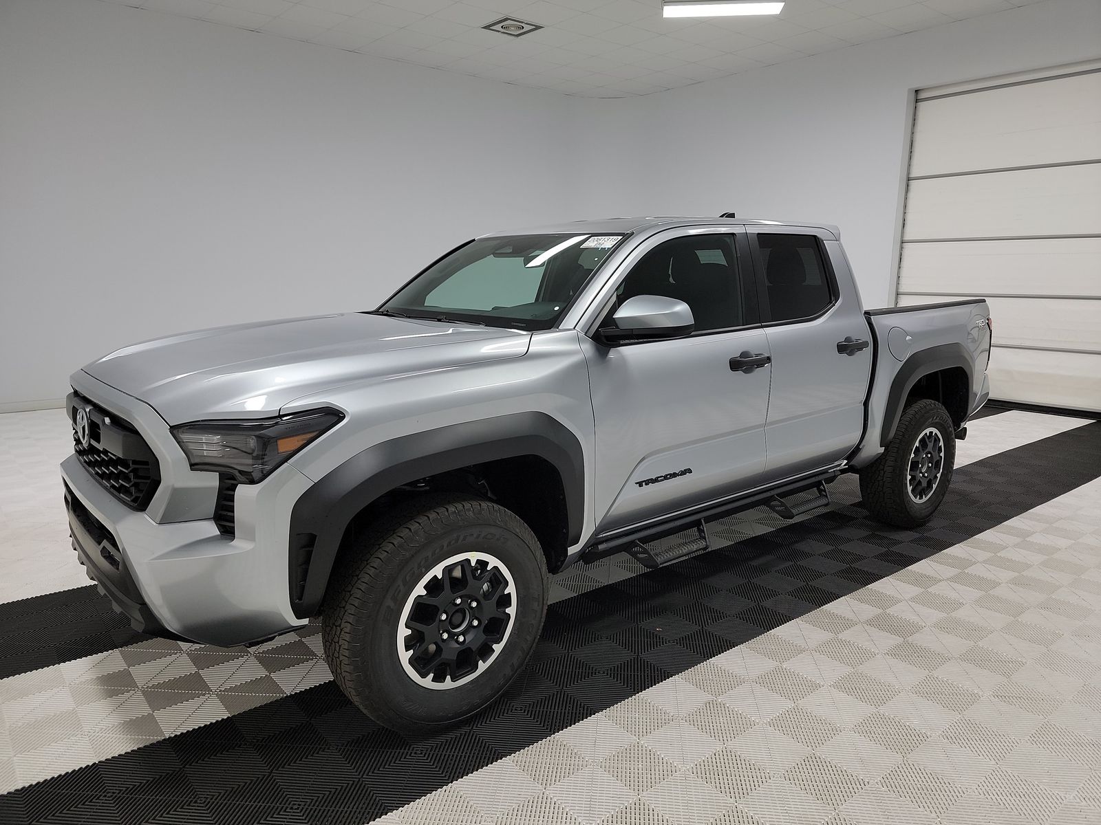 2025 Toyota Tacoma TRD Off-Road AWD