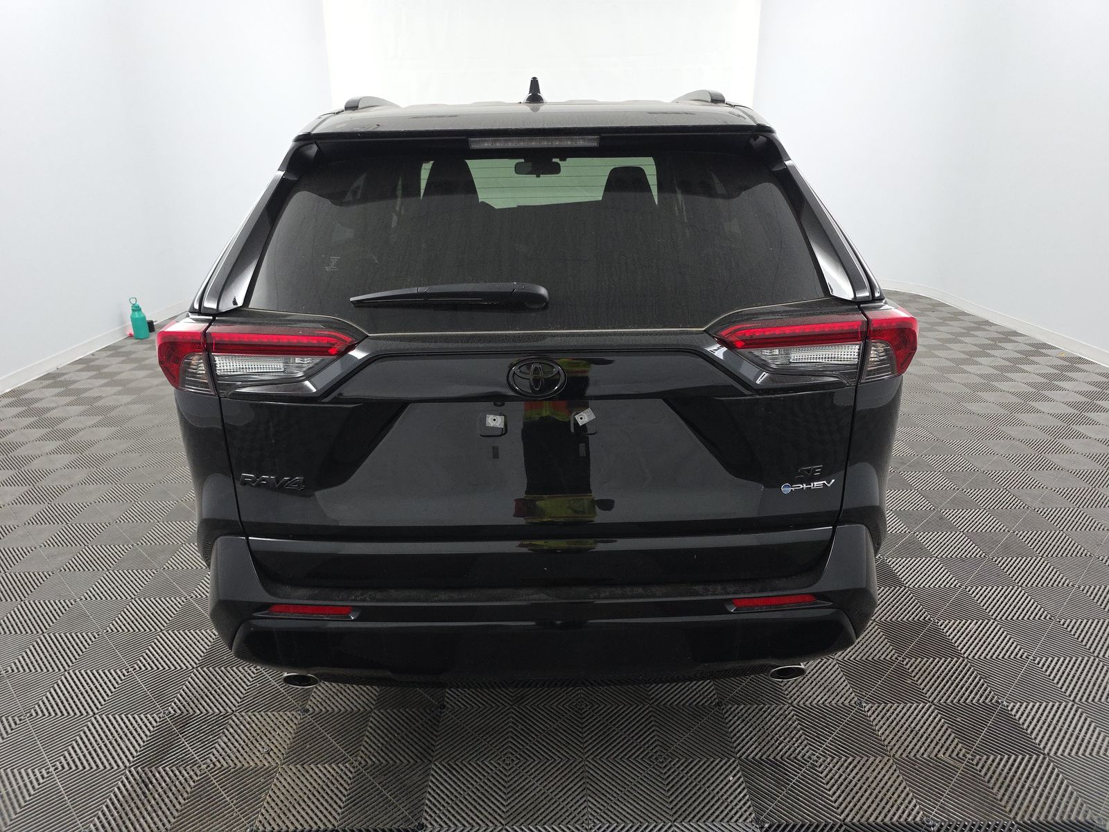 2025 Toyota RAV4 Plug-In Hybrid SE AWD