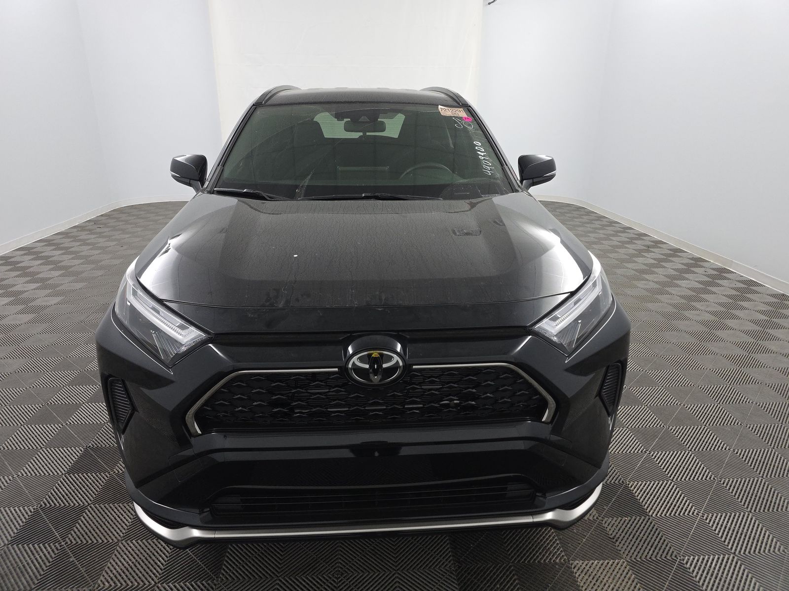 2025 Toyota RAV4 Plug-In Hybrid SE AWD