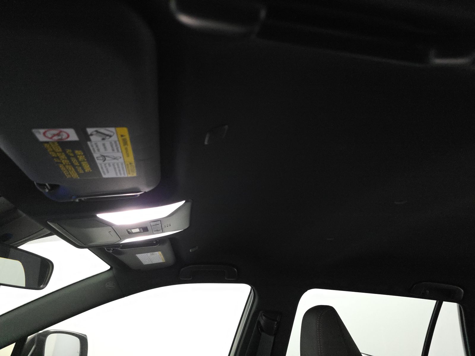 2025 Toyota RAV4 Plug-In Hybrid SE AWD