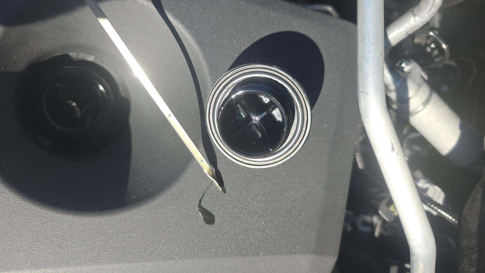 2025 Toyota RAV4 Plug-In Hybrid SE AWD