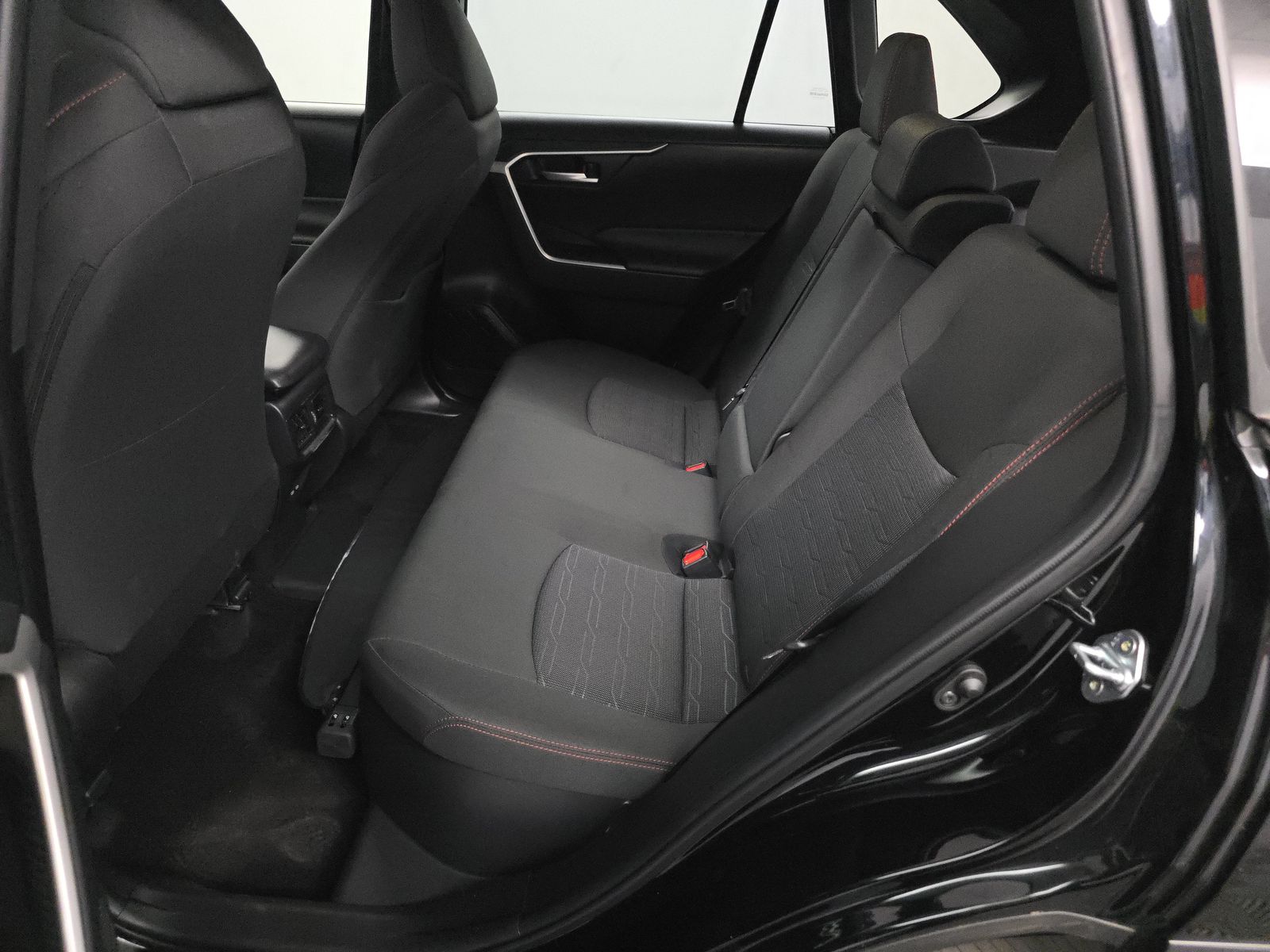 2025 Toyota RAV4 Plug-In Hybrid SE AWD