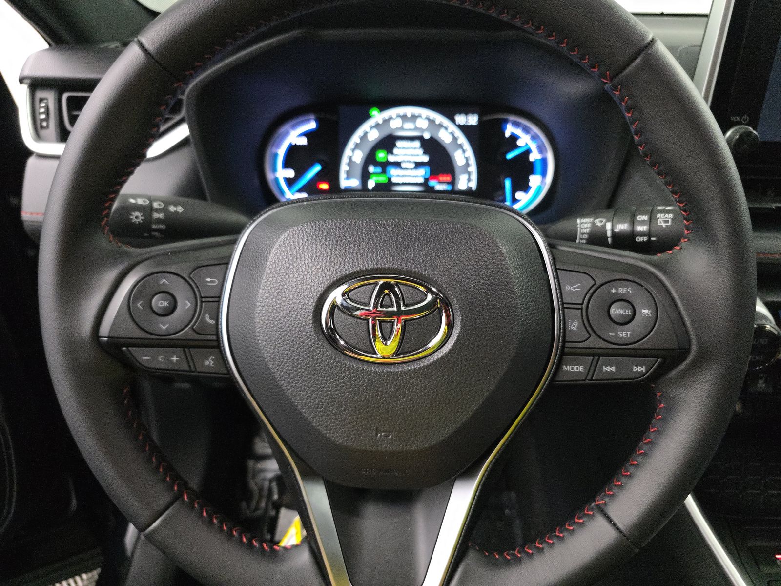 2025 Toyota RAV4 Plug-In Hybrid SE AWD