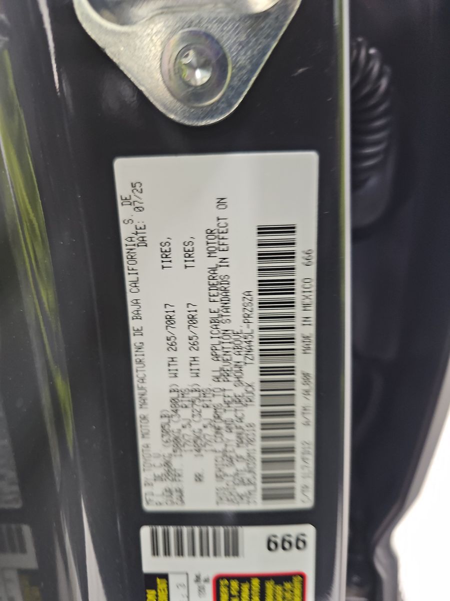 2025 Toyota Tacoma TRD Off-Road AWD