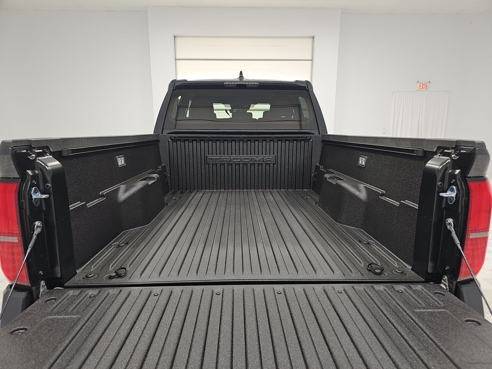 2025 Toyota Tacoma TRD Off-Road AWD