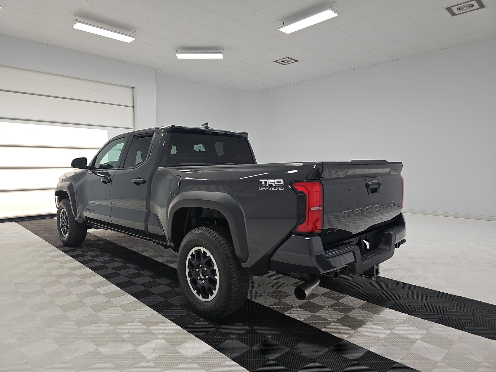 2025 Toyota Tacoma TRD Off-Road AWD