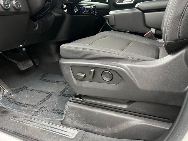 2023 Chevrolet Silverado 1500 LT AWD