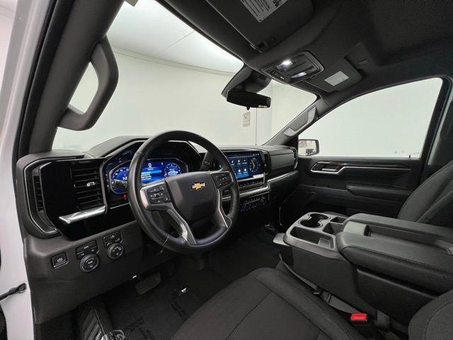 2023 Chevrolet Silverado 1500 LT AWD