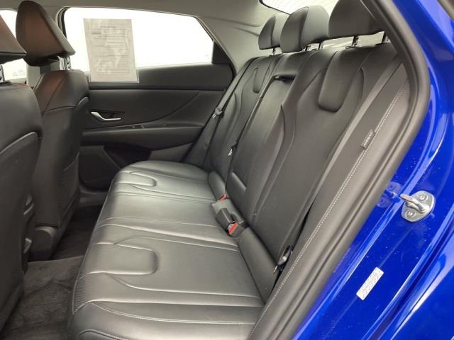 2025 Hyundai Elantra Hybrid Limited FWD